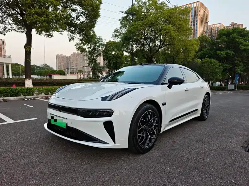 Zeekr 001, 2024