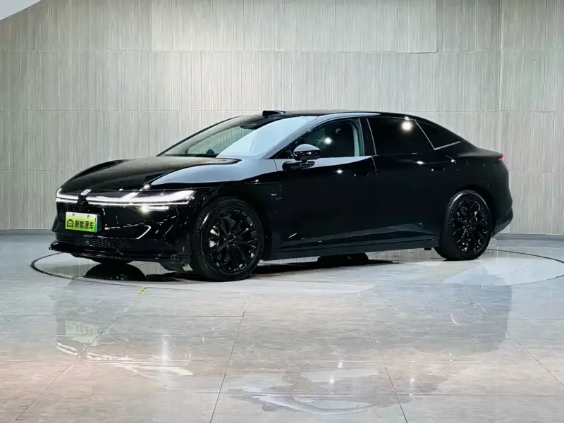 Zeekr 007, 2024