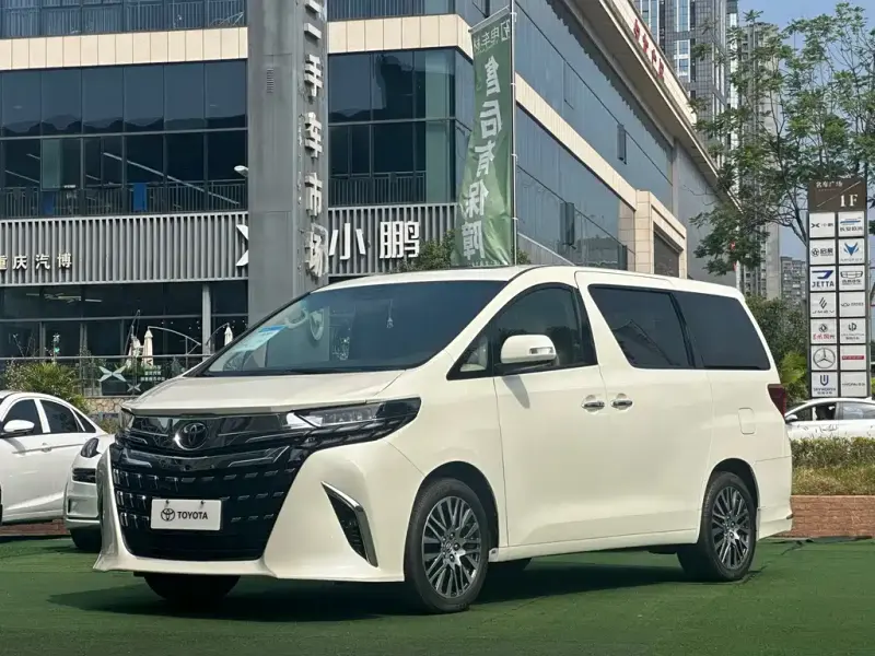Toyota Alphard, 2012