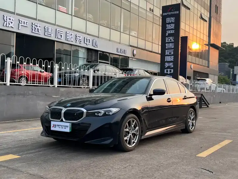 BMW i3, 2024