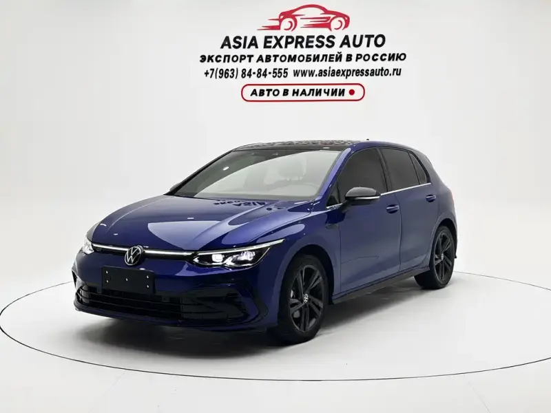 Volkswagen Golf, 2022