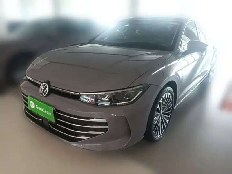 Volkswagen Passat, 2024