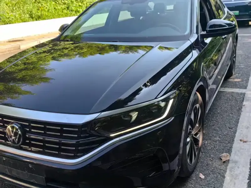 Volkswagen Passat, 2023