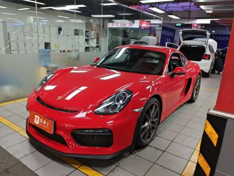 Porsche Cayman, 2015