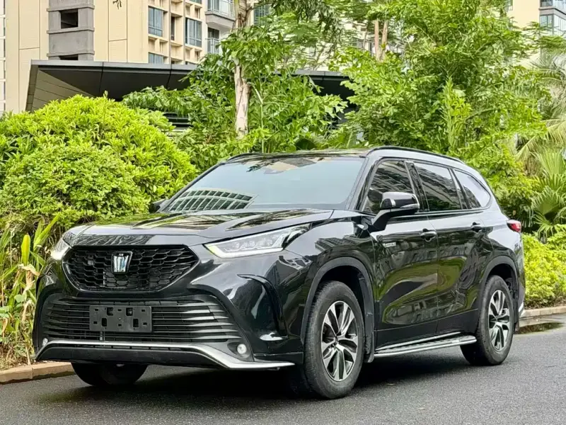 Toyota Crown Kluger, 2023