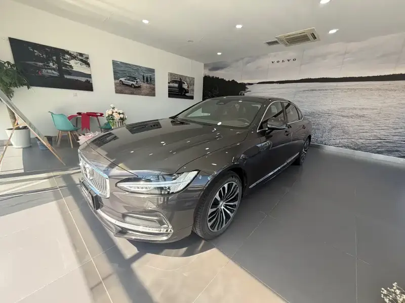 Volvo S90, 2024