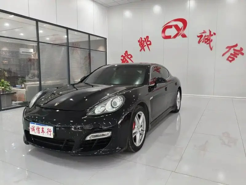 Porsche Panamera, 2013