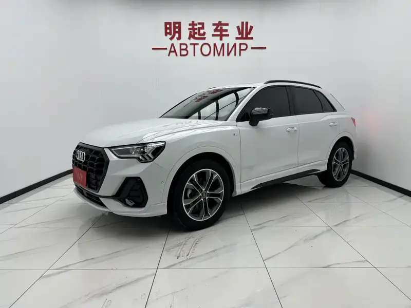 Audi Q3, 2023