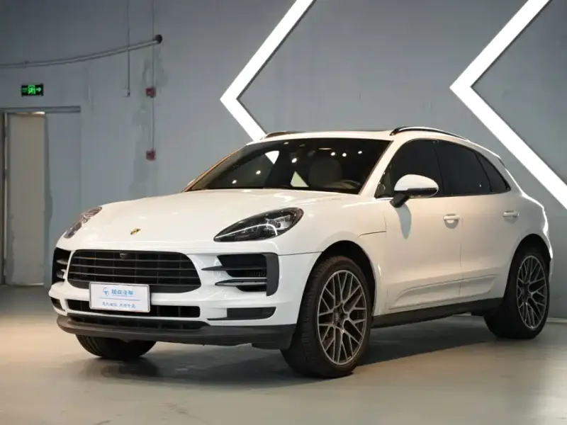 Porsche Macan, 2020