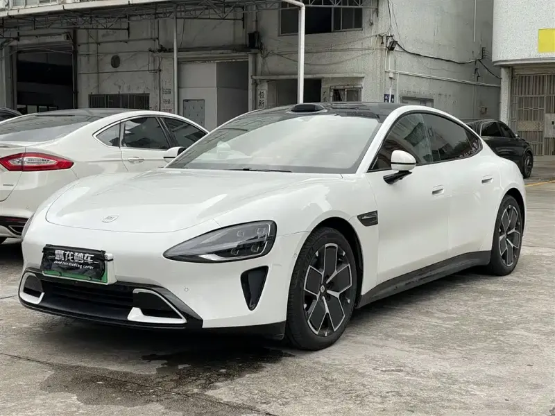 Xiaomi SU7, 2025
