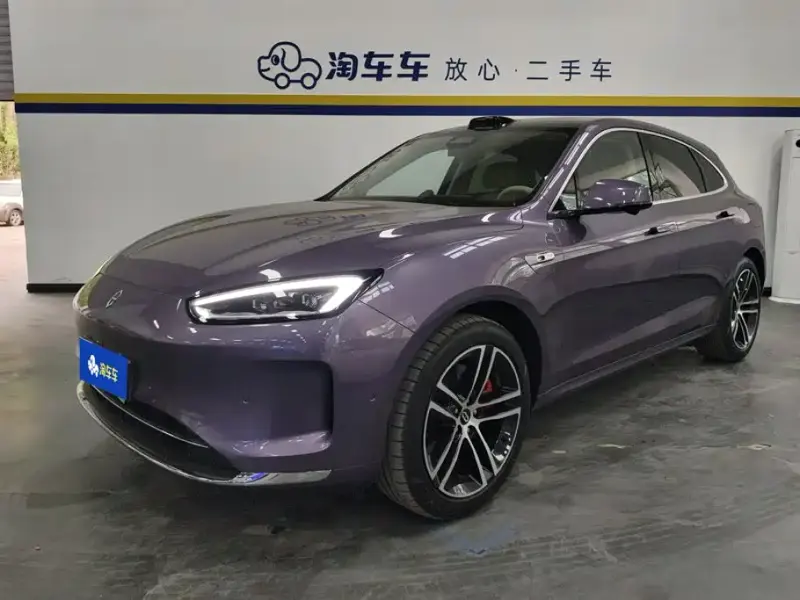 AITO M5, 2025