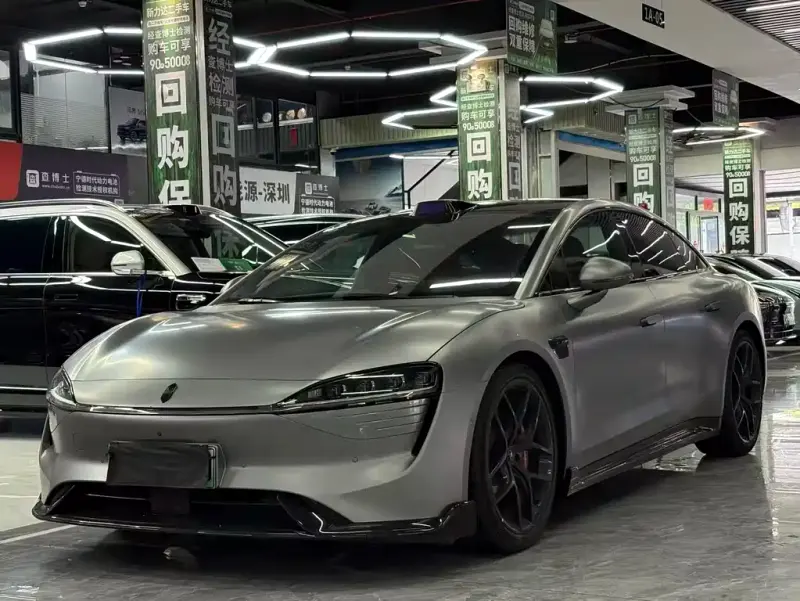Luxeed Zhijie S7, 2025