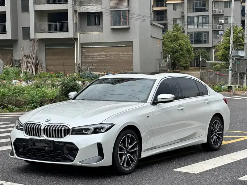 BMW 3 Series, 2024