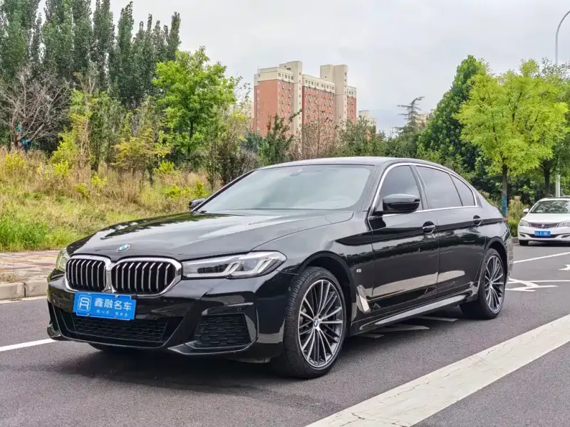 BMW 5 Series, 2022