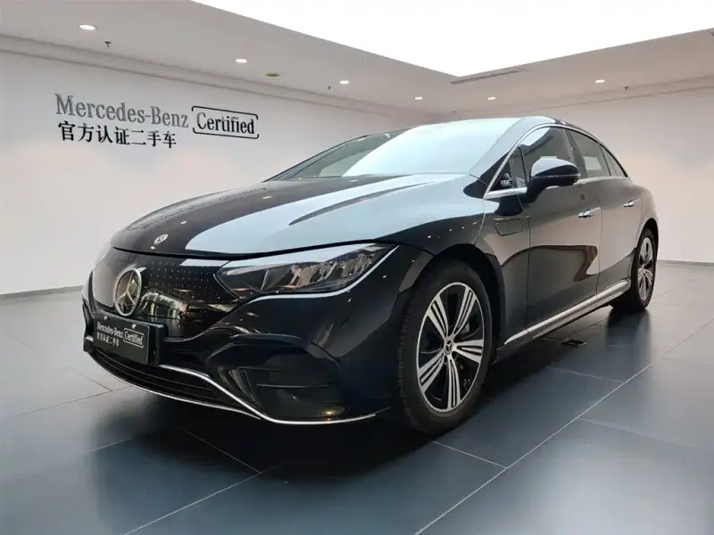 Mercedes-Benz EQE, 2025