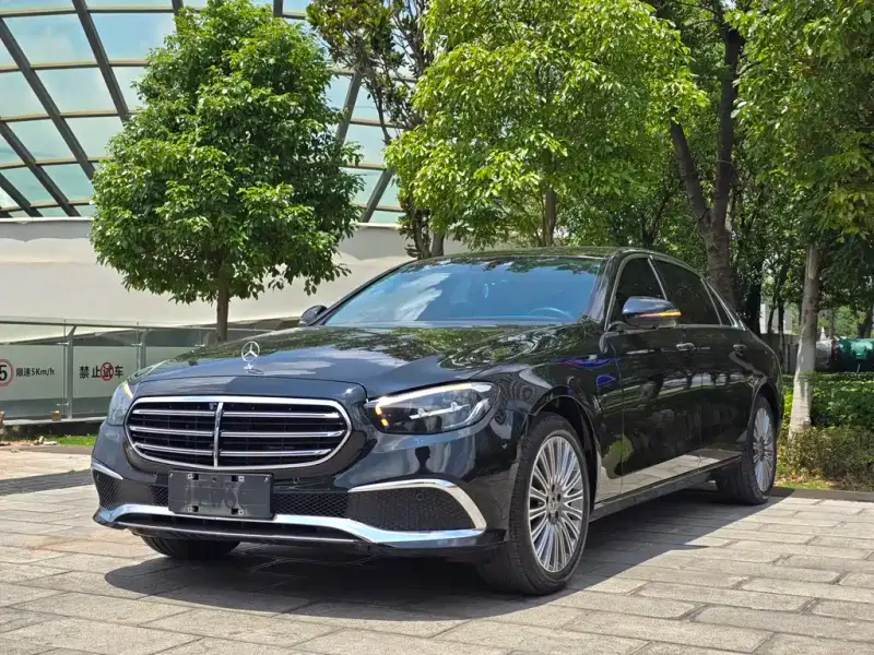 Mercedes-Benz E-Class, 2023