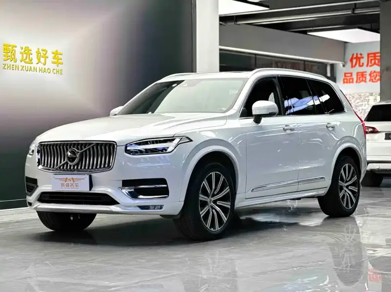 Volvo XC90, 2022