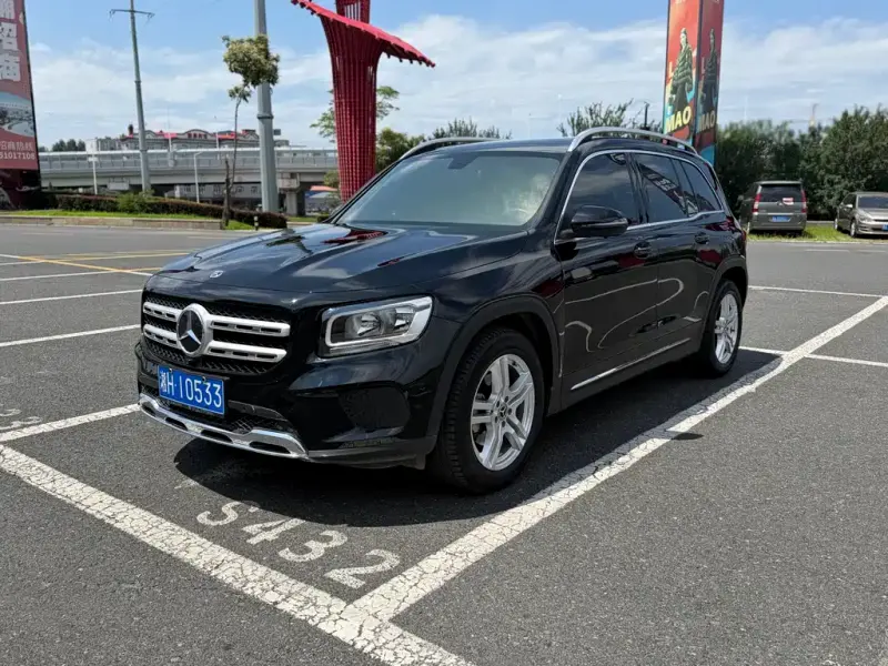 Mercedes-Benz GLB, 2021