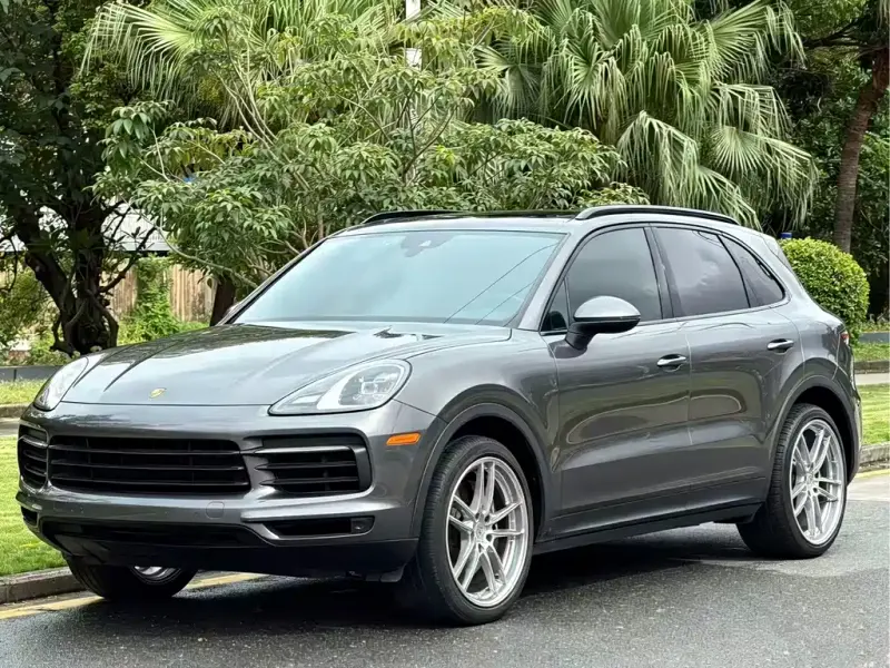 Porsche Cayenne, 2022