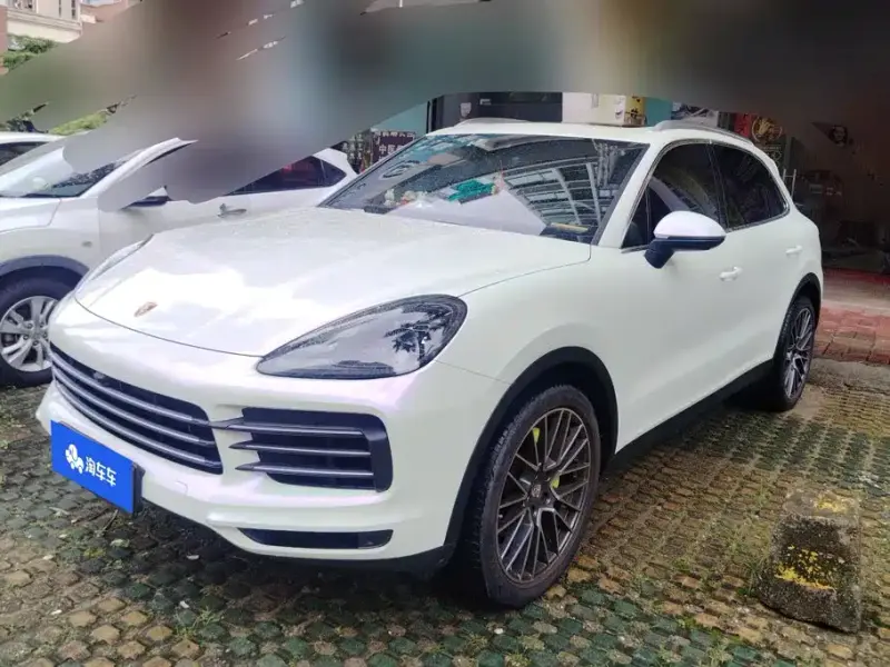 Porsche Cayenne Hybrid, 2021