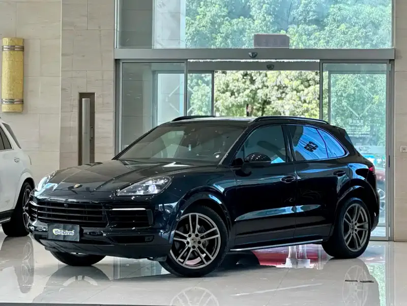 Porsche Cayenne, 2021