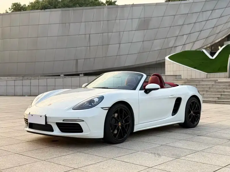 Porsche 718, 2024