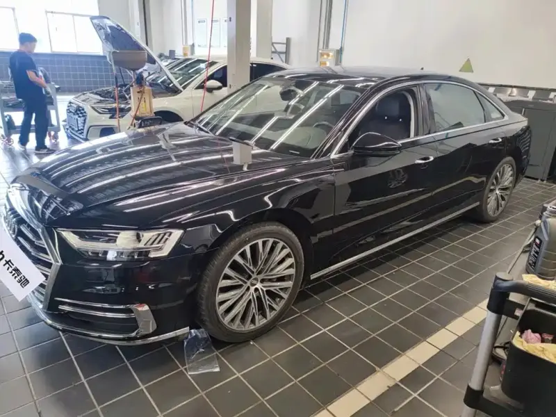 Audi A8, 2020