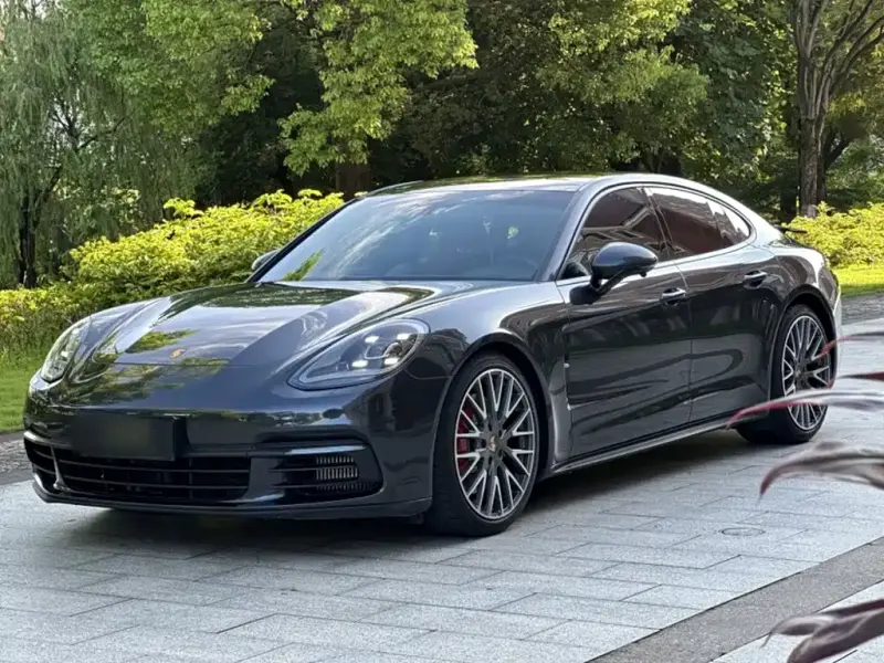 Porsche Panamera, 2021