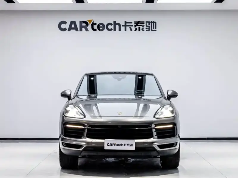 Porsche Cayenne, 2020