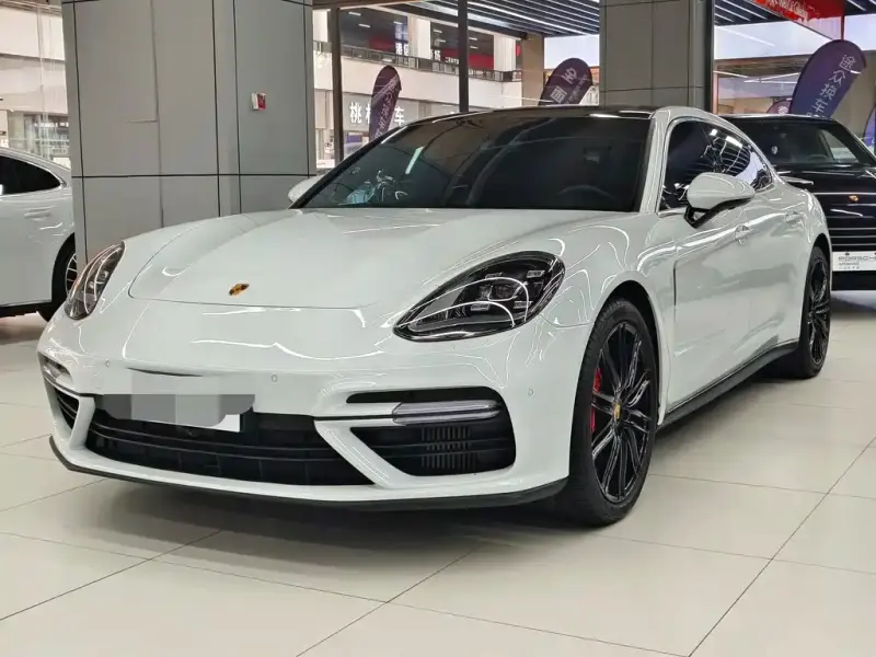 Porsche Panamera, 2018