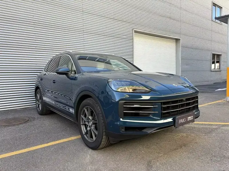 Porsche Cayenne, 2025