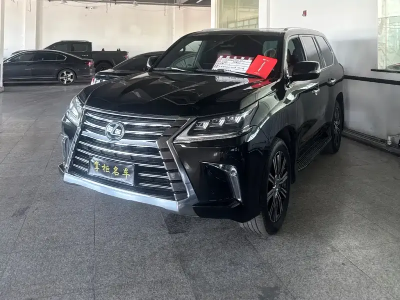 Lexus LX, 2017