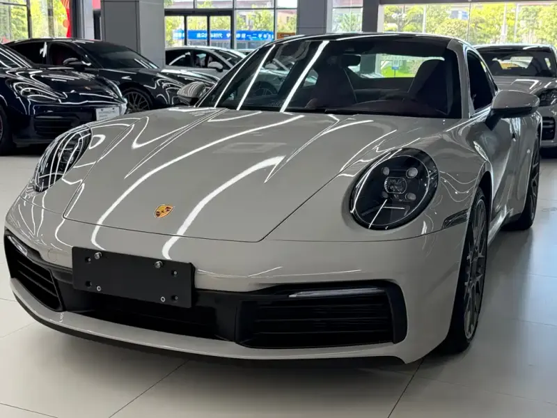 Porsche 911, 2022