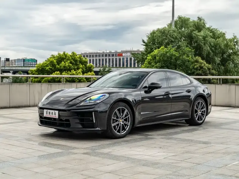 Porsche Panamera, 2025