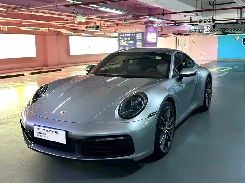Porsche 911, 2023