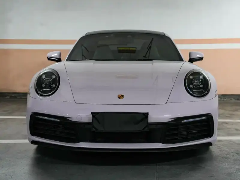 Porsche 911, 2023