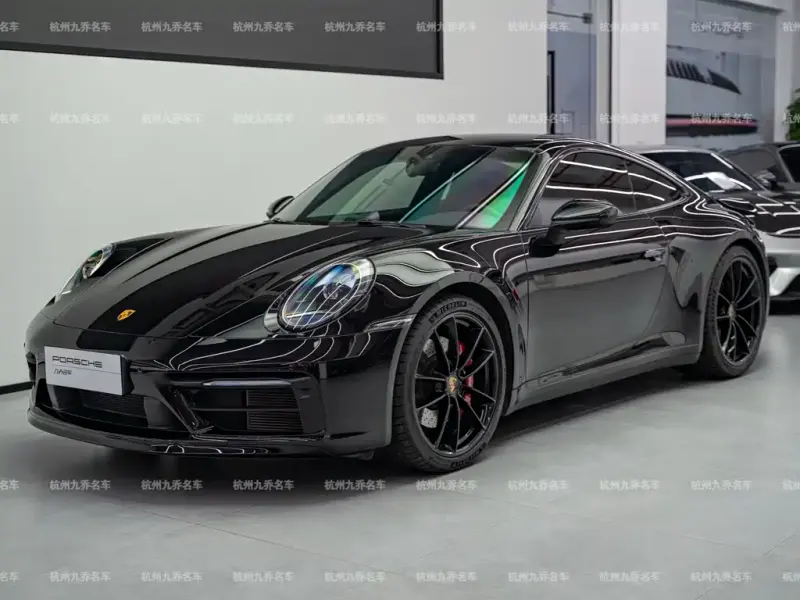 Porsche 911, 2023