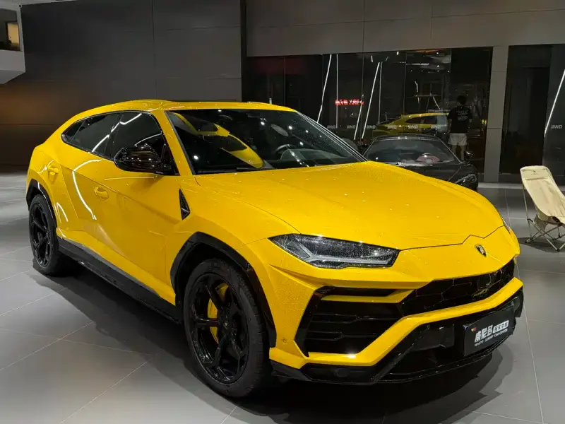 Lamborghini Urus, 2020
