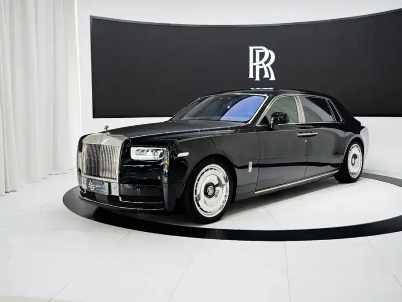 Rolls-Royce Phantom, 2021