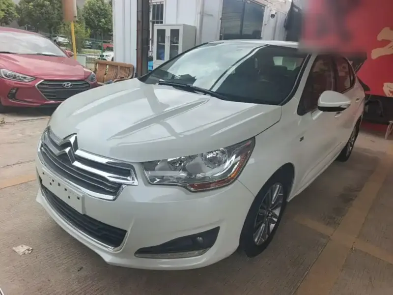 Citroen C4L, 2015