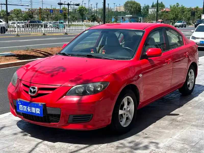 Mazda 3, 2012