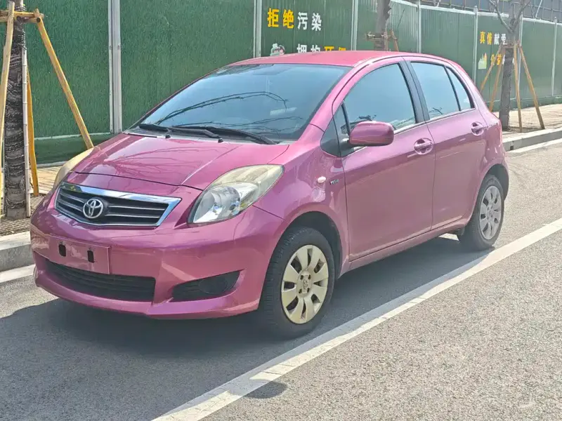 Toyota Yaris, 2012
