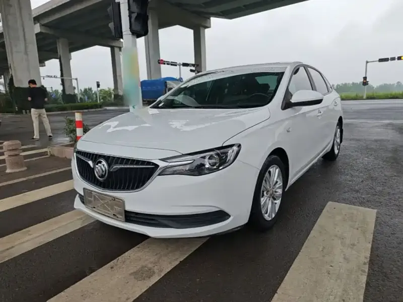Buick Excelle, 2017