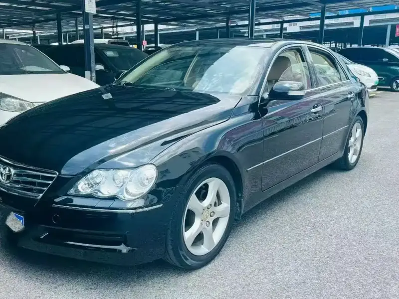 Toyota Reiz, 2010