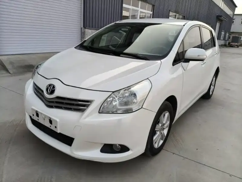 Toyota Verso, 2013