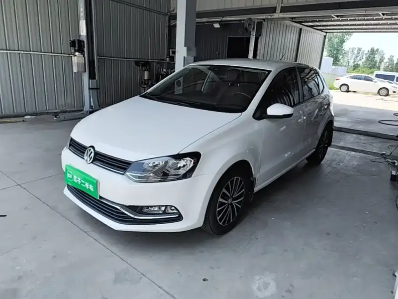 Volkswagen Polo, 2015