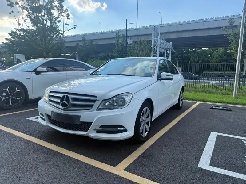 Mercedes-Benz C-Class, 2013