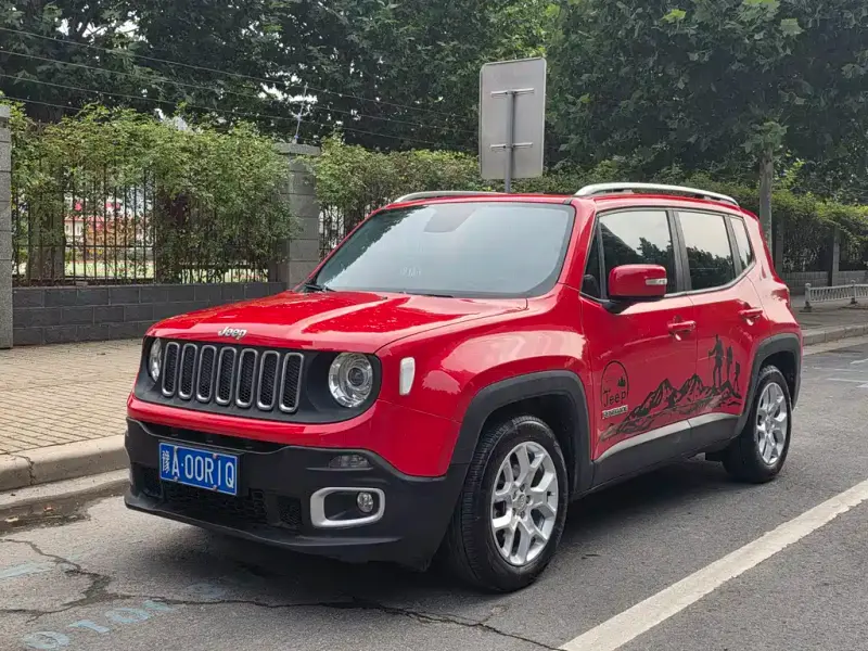 Jeep Renegade, 2016