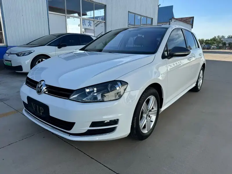 Volkswagen Golf, 2015