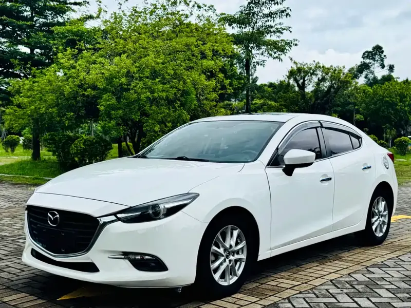 Mazda 3 Axela, 2018